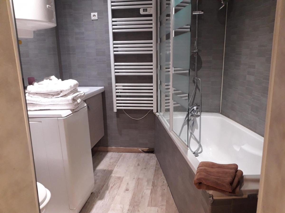 Chalet Type Studio De Charme Avec Jacuzzi Casa de hóspedes Touet-de-l'Escarene Exterior foto